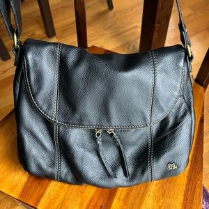 The Sak Foldover large Leather Crossbody/Shoulder Bag Black EUC Deena